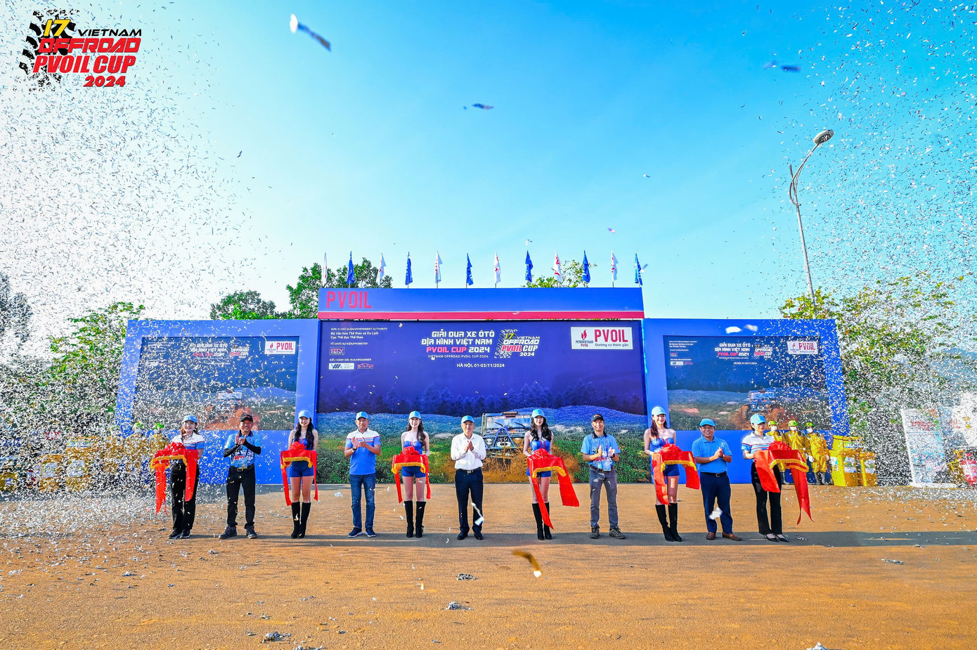 Khai trương trạm cấp phát nhiên liệu PVOIL tại Giải Đua xe Ô tô Địa hình Việt Nam PVOIL Cup 2024