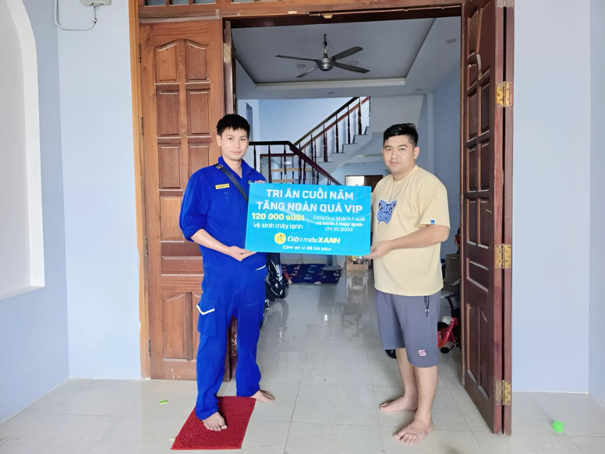 Những ưu đãi thiết thực trong chương trình tri ân không chỉ hỗ trợ người tiêu dùng mà còn khuyến khích mọi người chú ý hơn đến việc chăm sóc sức khỏe và môi trường sống Những ưu đãi thiết thực trong chương trình tri ân không chỉ hỗ trợ người tiêu dùng mà còn khuyến khích mọi người chú ý hơn đến việc chăm sóc sức khỏe và môi trường sống