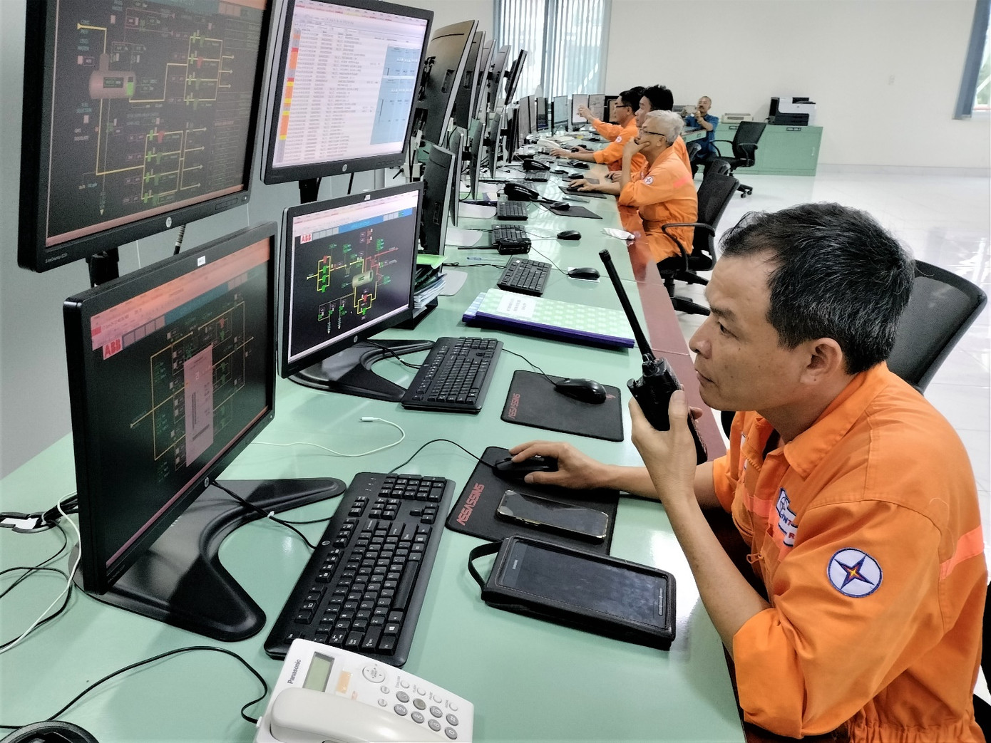 Điều hành sản xuất tại Nhà máy Nhiệt điện Bà Rịa Điều hành sản xuất tại Nhà máy Nhiệt điện Bà Rịa