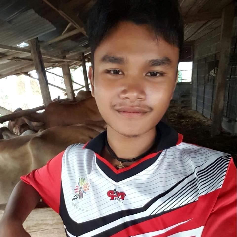 Pichitchay Pangtong được cho là đã nhảy lầu tự tử sau cuộc tranh cãi về cái chết của Tangmo.