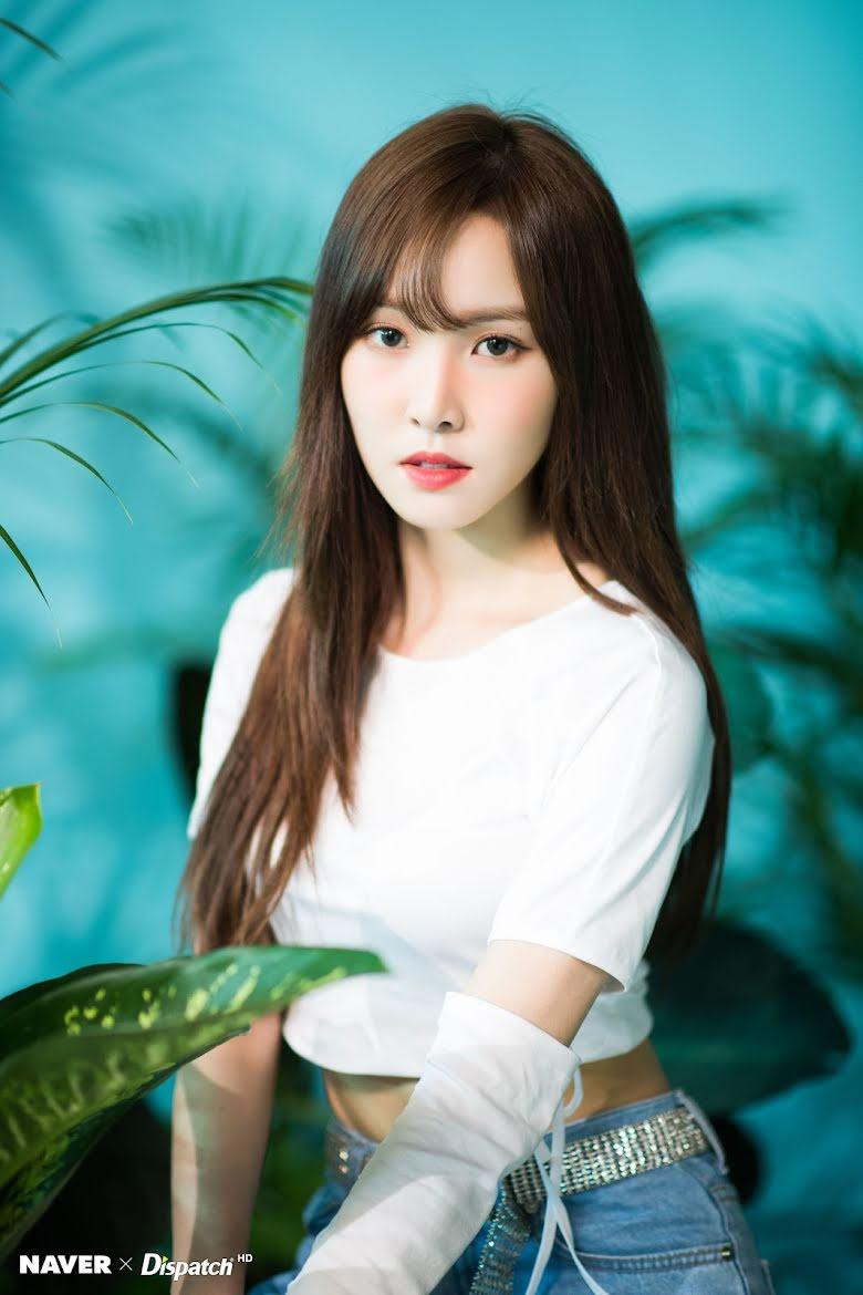 8. Yuju (cựu thành viên GFRIEND) xếp hạng 8 với 3,4% phiếu bầu.