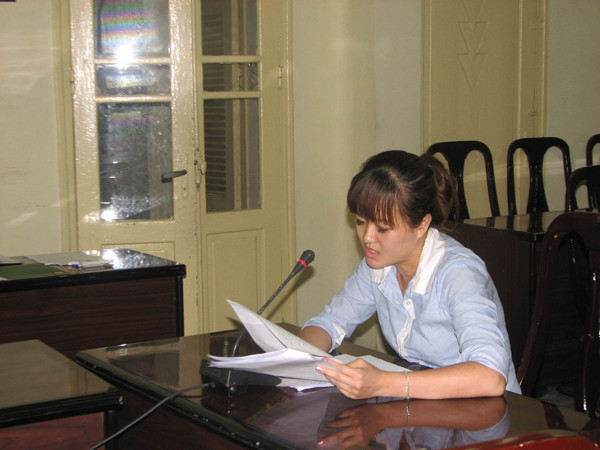 Ứng viên Hoàng Thu Hồng. Ứng viên Hoàng Thu Hồng