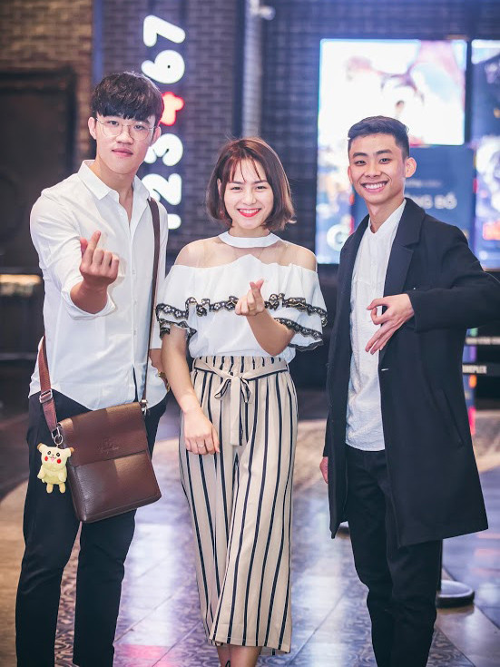 Ngắm dàn hot girl đổ bộ chia sẻ video kiếm tiền triệu ảnh 3