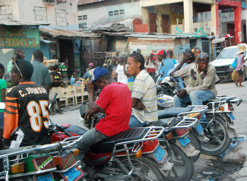 Cánh xe ôm thủ đô 