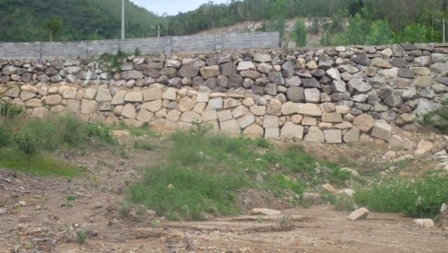 Khu đất của ông Nguyễn Đức Phán mà UBND TP. Nha Trang ra quyết định thu hồi trái quy định. Ảnh N.B