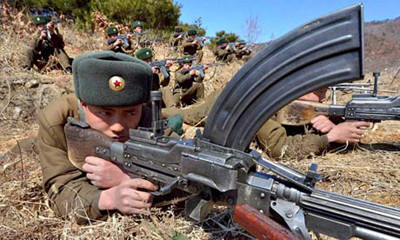 Binh sĩ Triều Tiên tập trận. Ảnh: KCNA