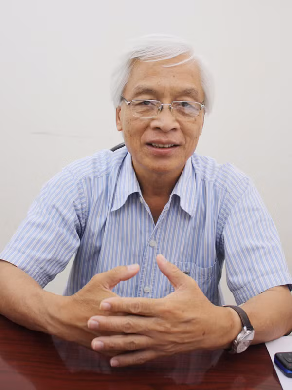 Giáo sư Chu Hảo 