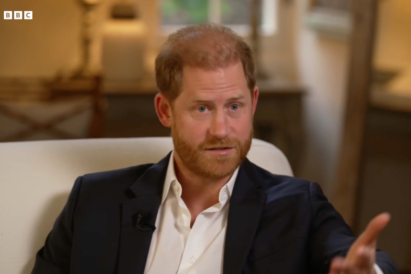 Harry bày tỏ sự thất vọng và đau khổ trên BBC sau khi thua kiện. Ảnh: BBC. Harry bày tỏ sự thất vọng và đau khổ trên BBC sau khi thua kiện. Ảnh: BBC.