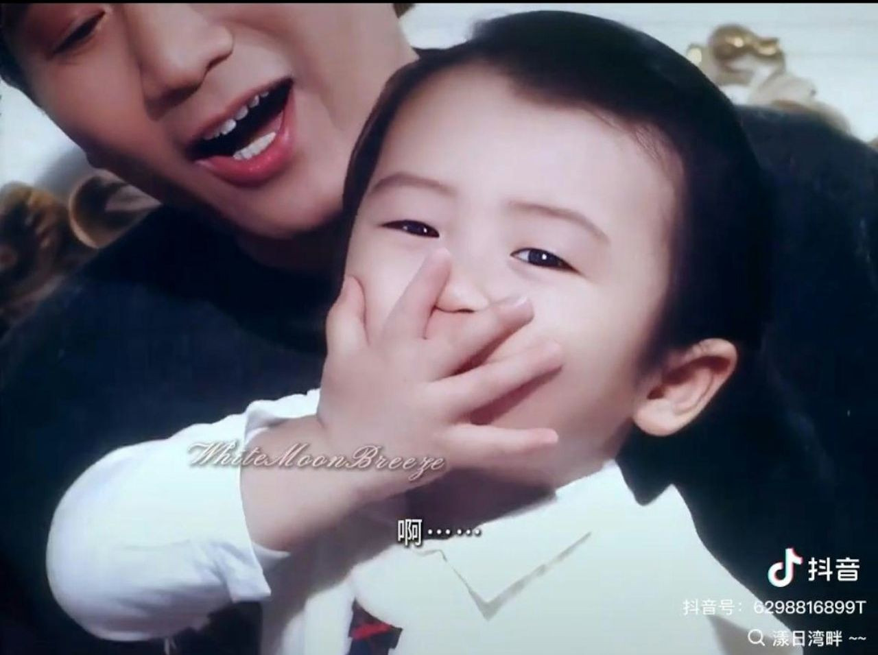 Vẻ ngoài đáng yêu của Tạ Đình Phong nhí gây sốt mạng xã hội.