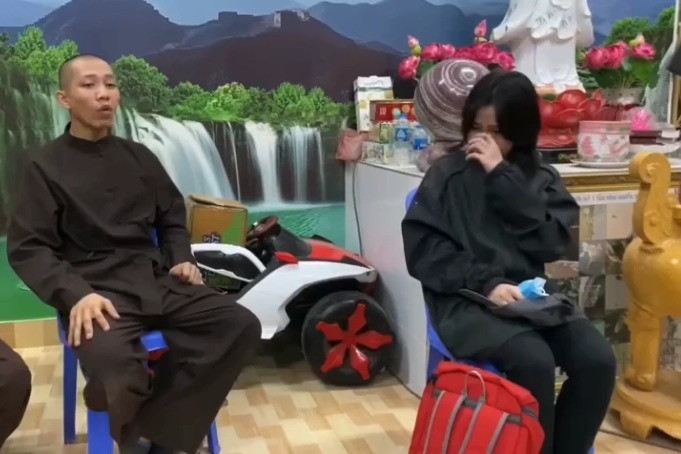 Sau khi bỏ nhà đi từ 5 năm trước, không ai biết về tung tích Diễm My. Ảnh cắt từ clip. Sau khi bỏ nhà đi từ 5 năm trước, không ai biết về tung tích Diễm My. Ảnh cắt từ clip.