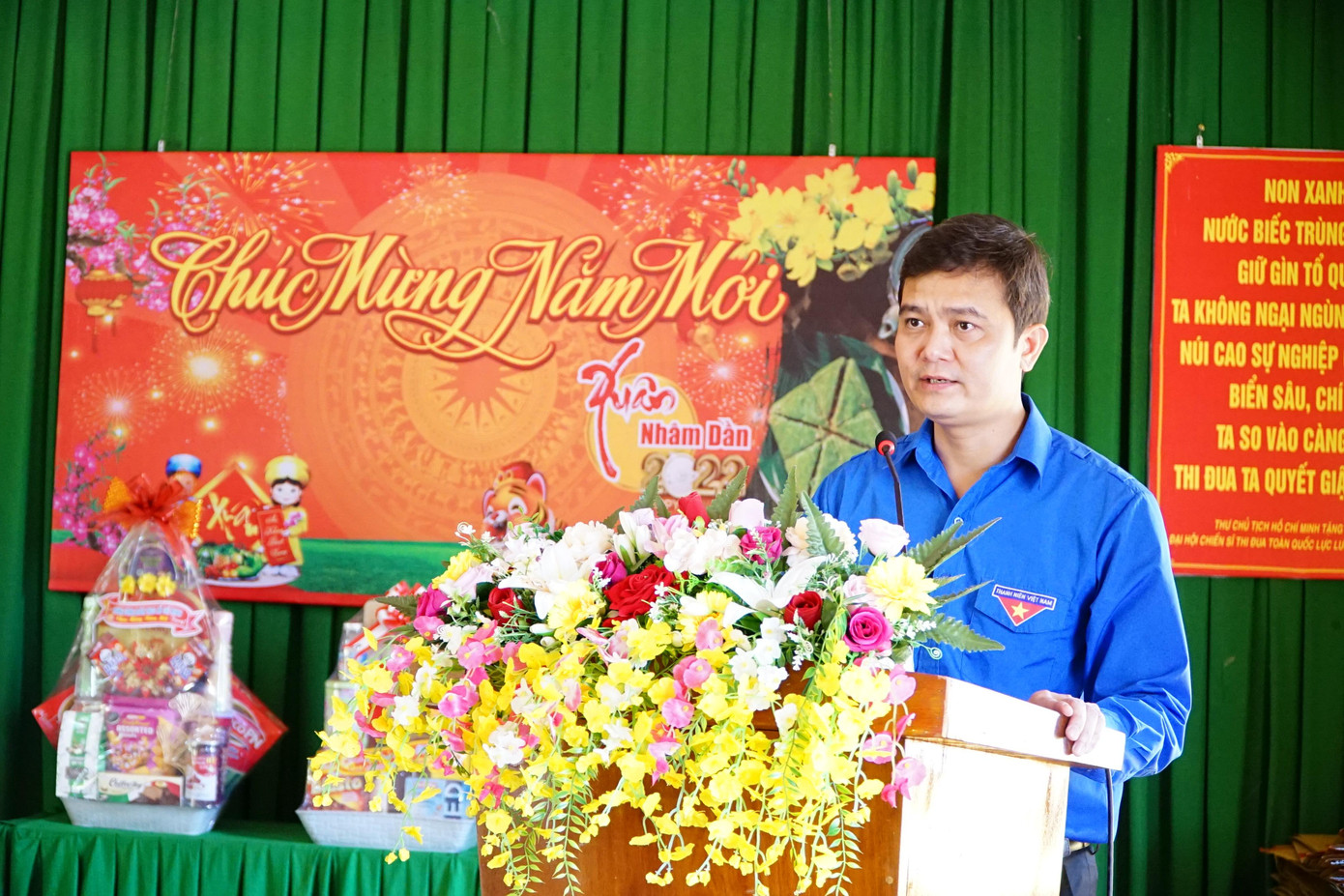 Anh Bùi Quang Huy phát biểu tại buổi làm việc Anh Bùi Quang Huy phát biểu tại buổi làm việc