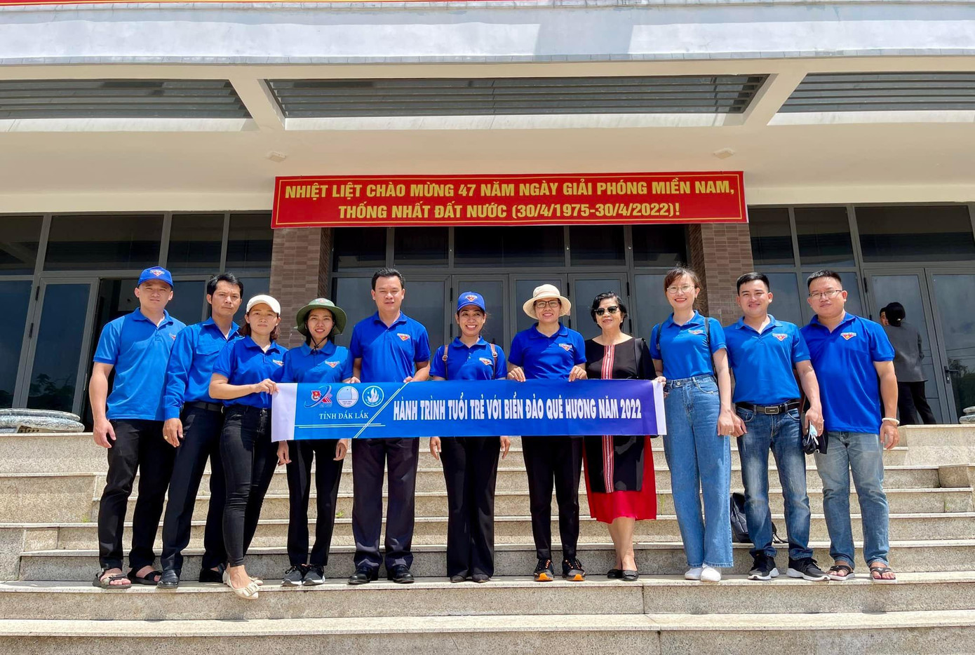 Tuổi trẻ Đắk Lắk có nhiều hoạt động ý nghĩa trước thềm Đại hội Đoàn các cấp tiến tới Đại hội đại biểu Đoàn TNCS Hồ Chí Minh tỉnh Đắk Lắk lần thứ XII, nhiệm kỳ 2022 – 2027 Tuổi trẻ Đắk Lắk có nhiều hoạt động ý nghĩa trước thềm Đại hội Đoàn các cấp tiến tới Đại hội đại biểu Đoàn TNCS Hồ Chí Minh tỉnh Đắk Lắk lần thứ XII, nhiệm kỳ 2022 – 2027