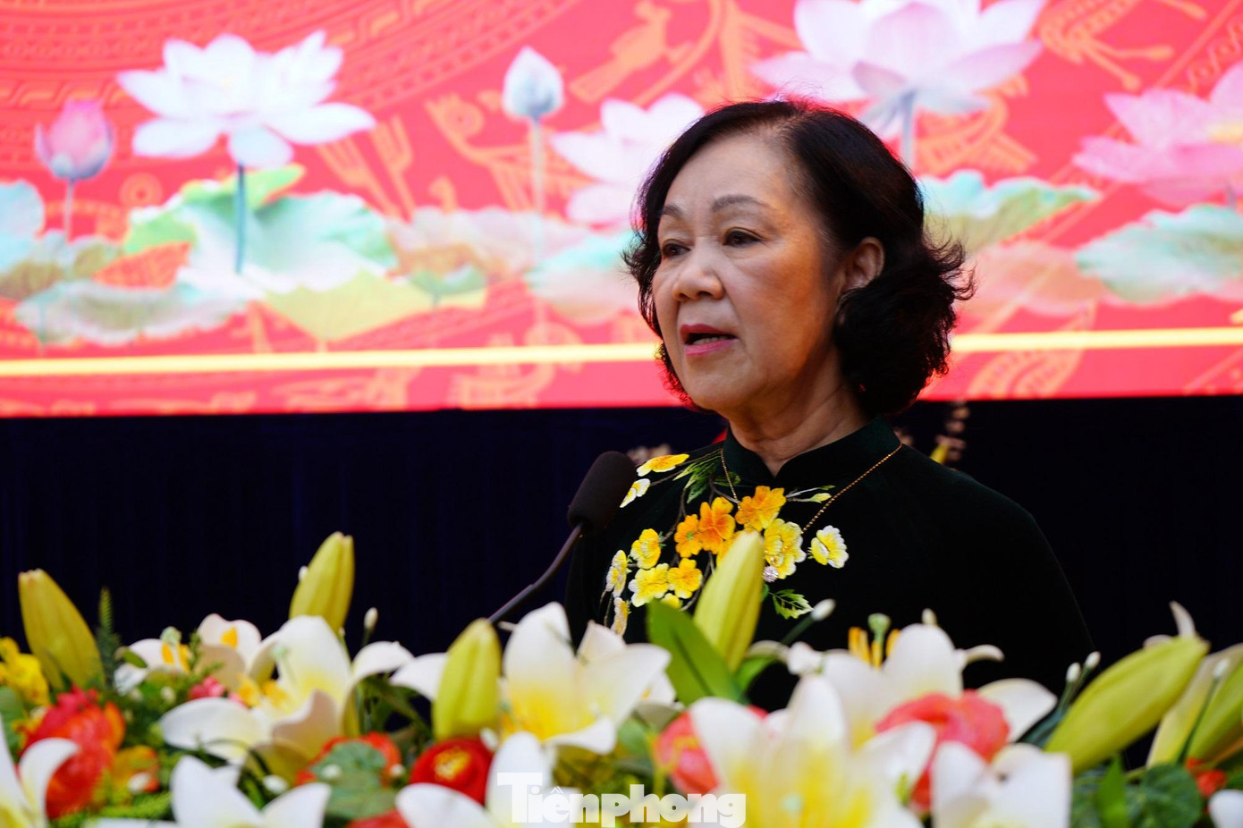 Trưởng ban tổ chức Trung ương Trương Thị Mai phát biểu tại hội nghị.