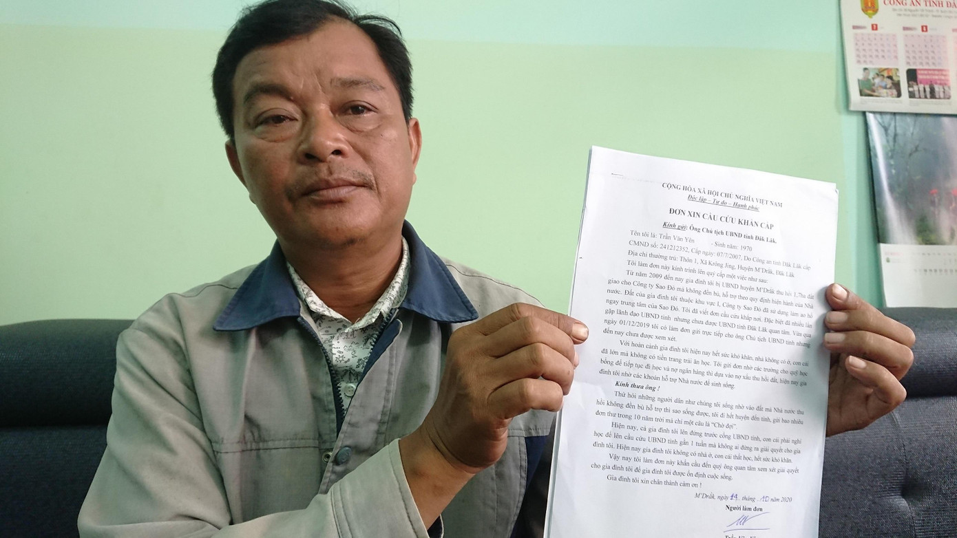 Ông Trần Văn Yên trao đổi với PV Tiền Phong