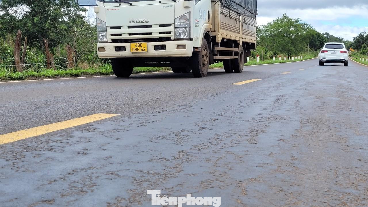 Đoạn đường qua thôn 6, phường Đoàn Kết, thị xã Buôn Hồ