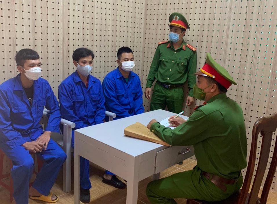 Nhóm đối tượng tại cơ quan điều tra