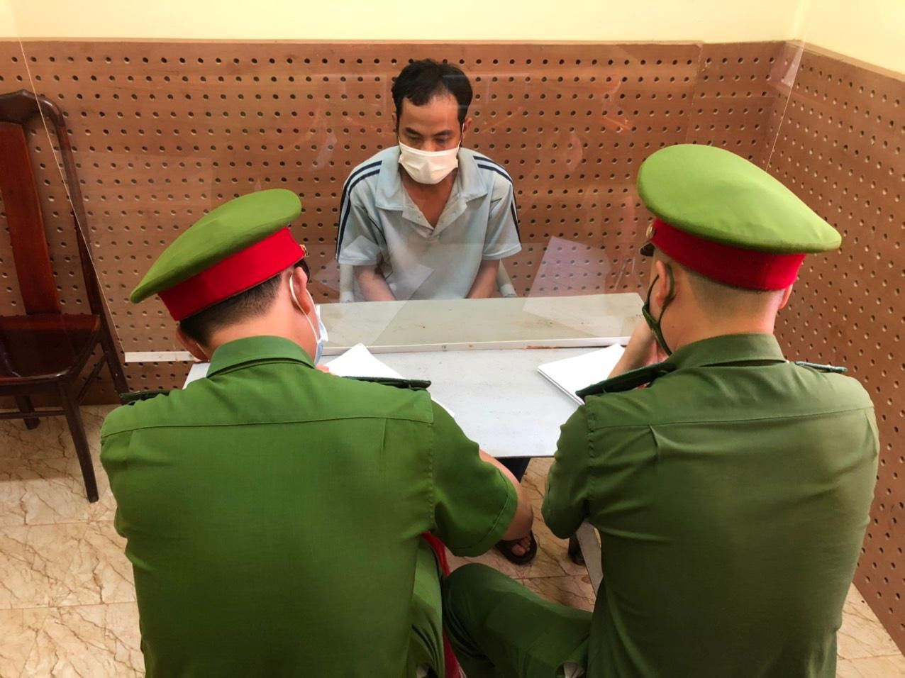 Cơ quan điều tra làm việc với đối tượng Nguyễn Hồng Bảo