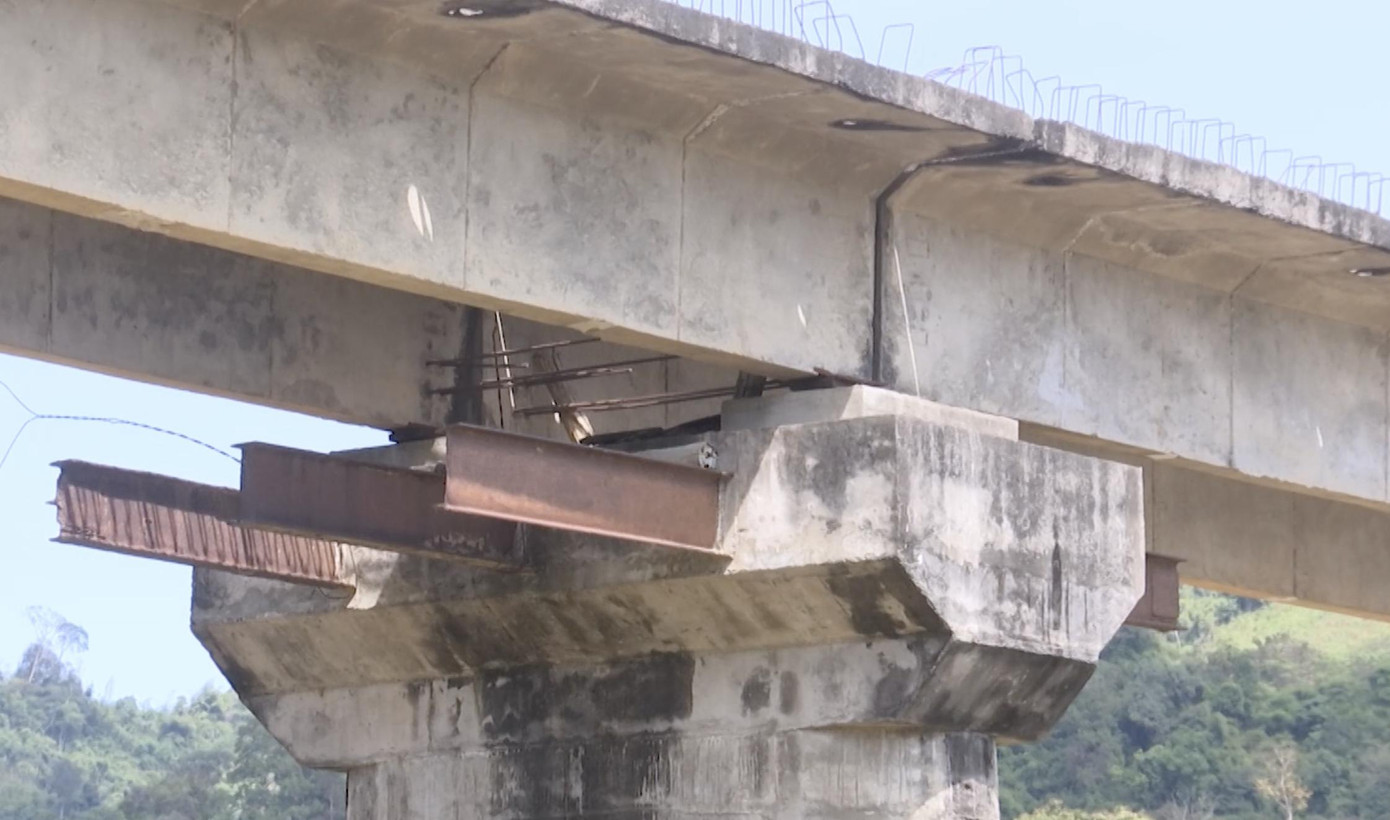 Đầu năm 2022, Phó chủ tịch Thường trực UBND tỉnh Đắk Lắk Nguyễn Tuấn Hà ký văn bản đồng ý duyệt chi 3 tỷ đồng để phá dỡ công trình này bằng phương án thủ công, kết hợp với máy móc cơ giới.