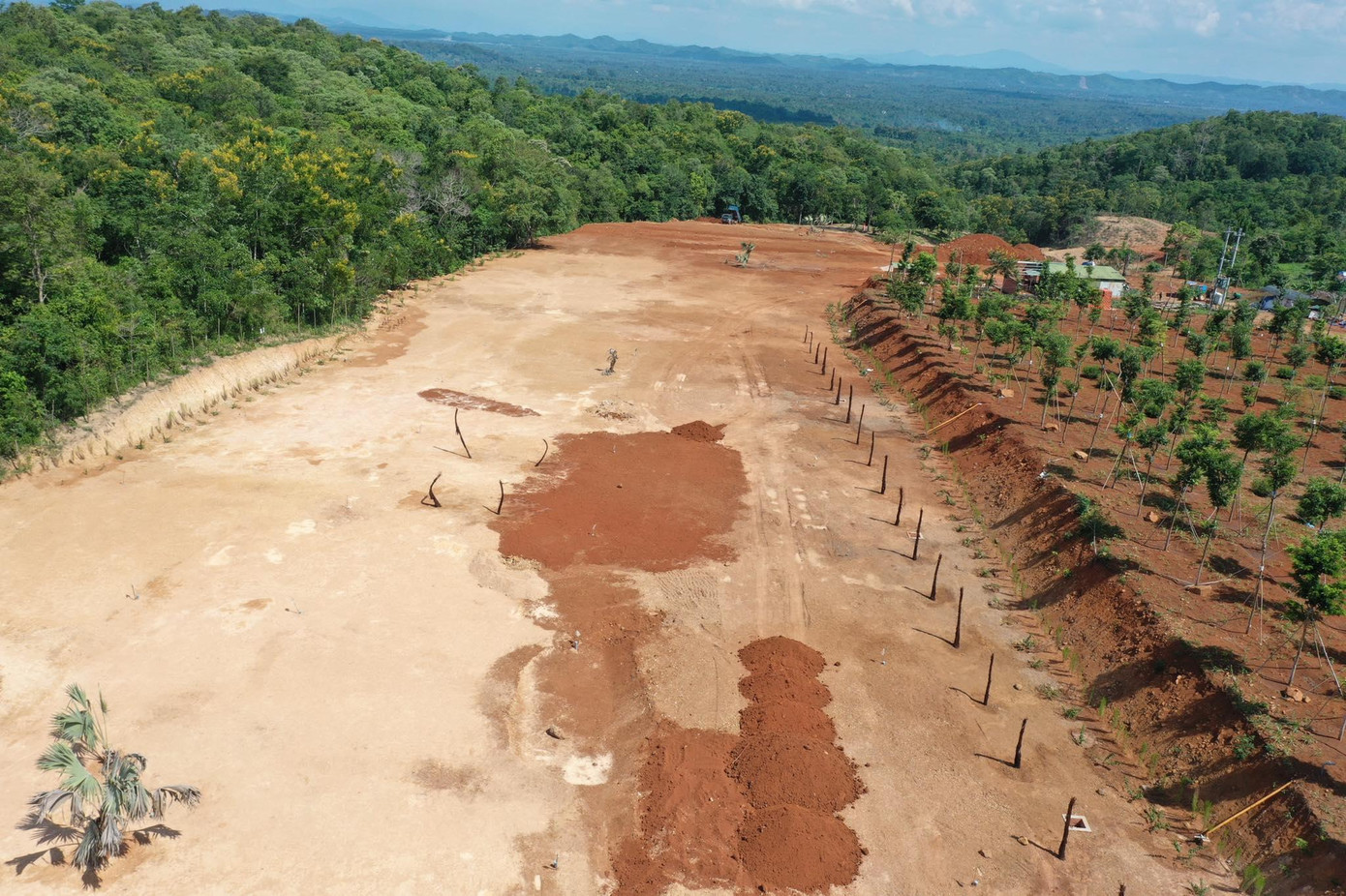 Ông Diễn chắng những không khắc phục hậu quả, mà còn mở rộng diện tích hủy hoại đất Ông Diễn chắng những không khắc phục hậu quả, mà còn mở rộng diện tích hủy hoại đất