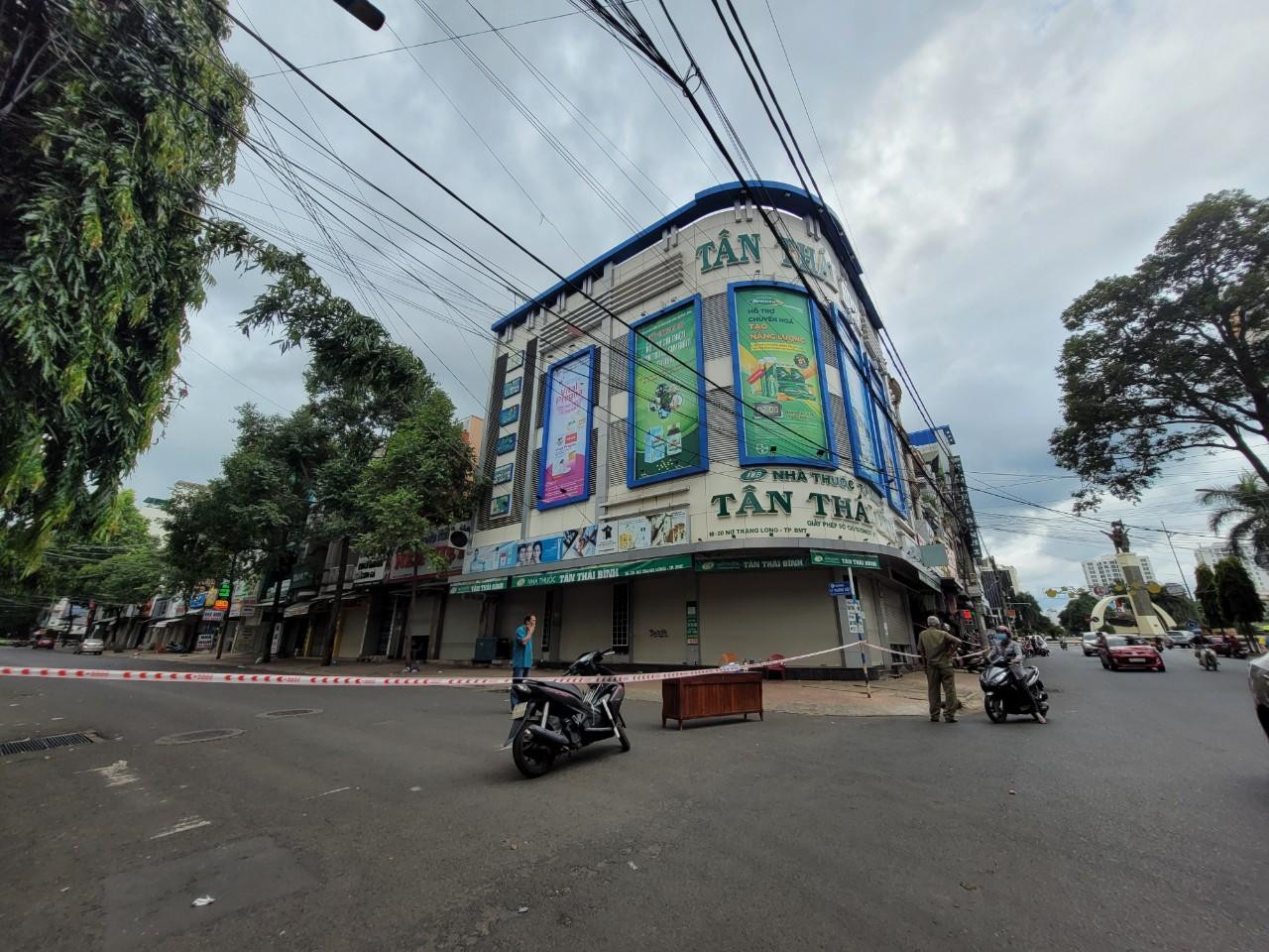 Khu vực đường Lý Thường Kiệt giao với đường N'trang Lơng bị phong tỏa