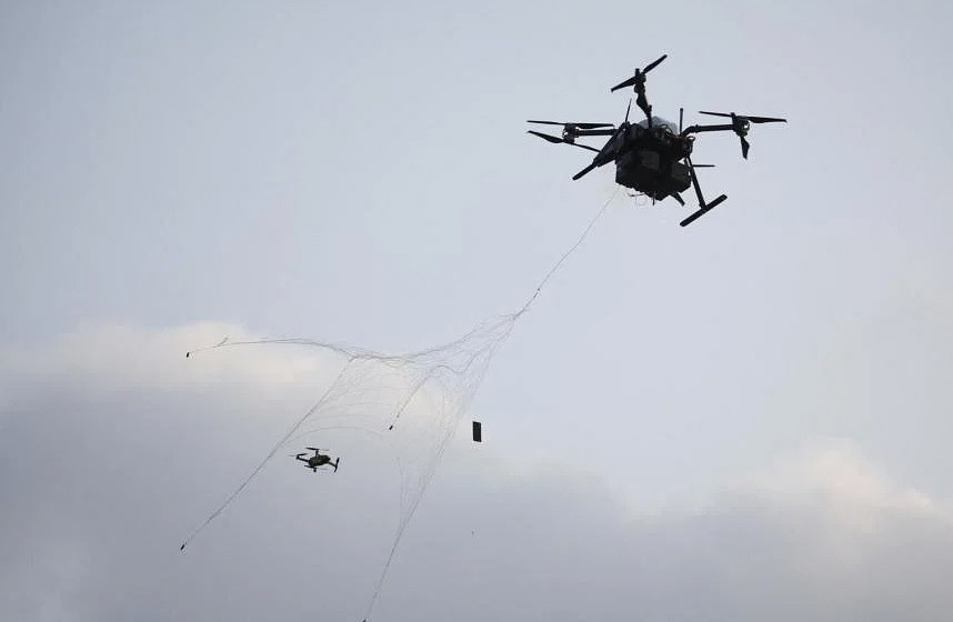 Máy bay không người lái Hàn Quốc trong một cuộc diễn tập tháng 7/2022. (Ảnh: Reuters) Máy bay không người lái Hàn Quốc trong một cuộc diễn tập tháng 7/2022. (Ảnh: Reuters)