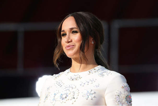 Meghan Markle hứng nhiều chỉ trích sau phim tài liệu kể xấu Hoàng gia Anh. (Ảnh: Reuters)