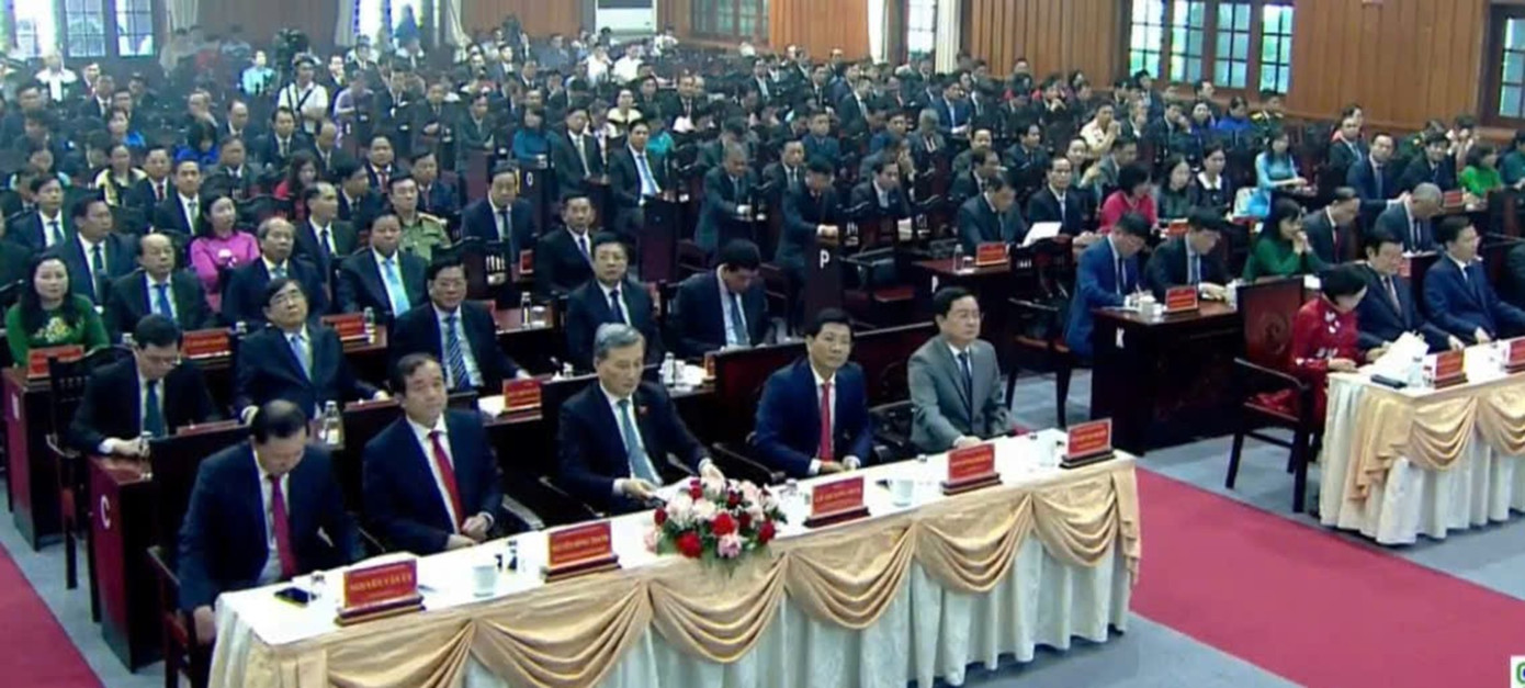 Đại biểu dự Lễ công bố tỉnh Tây Ninh mới sáng 30/6. Đại biểu dự Lễ công bố tỉnh Tây Ninh mới sáng 30/6.