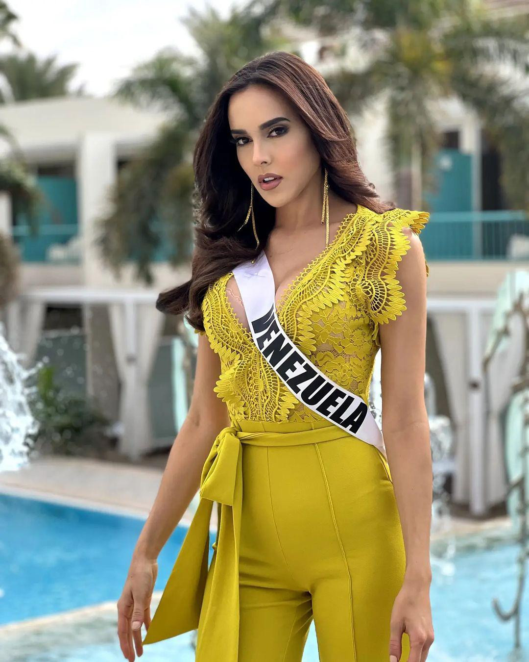 Luiseth Materan không phải là gương mặt xa lạ với giới sắc đẹp. Tại cuộc thi Miss Universe 2021 tổ chức ở Israel, Luiseth Materan đã lọt top 16.