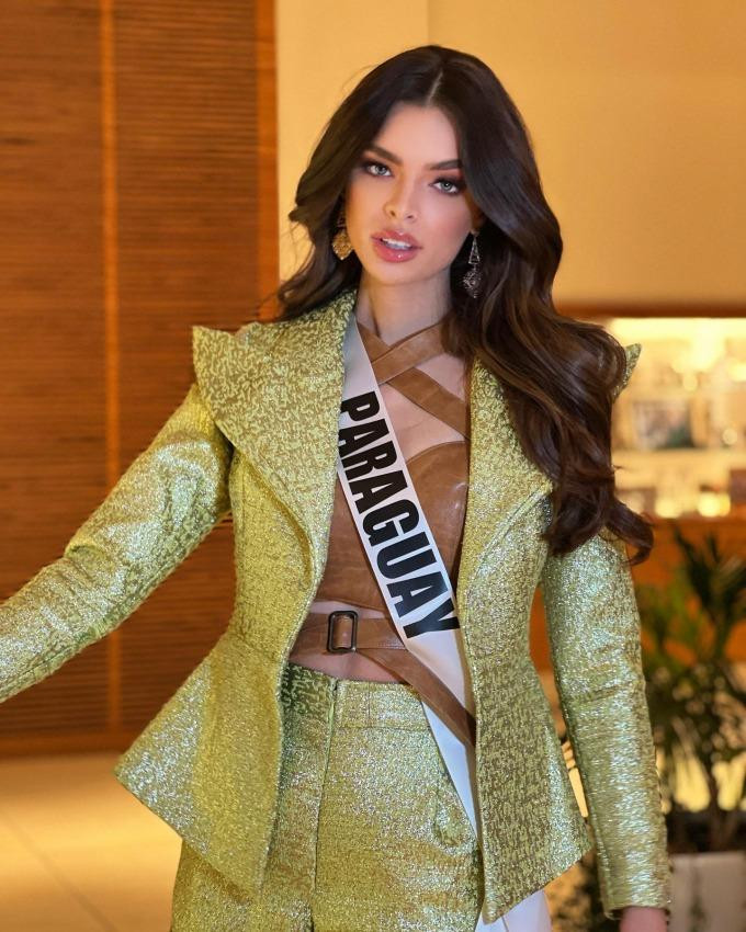 Missosology cho rằng Á hậu 1 là người đẹp Nadia Ferreira xứng đáng được trở thành Miss Universe 2021. Missosology cho rằng Á hậu 1 là người đẹp Nadia Ferreira xứng đáng được trở thành Miss Universe 2021.