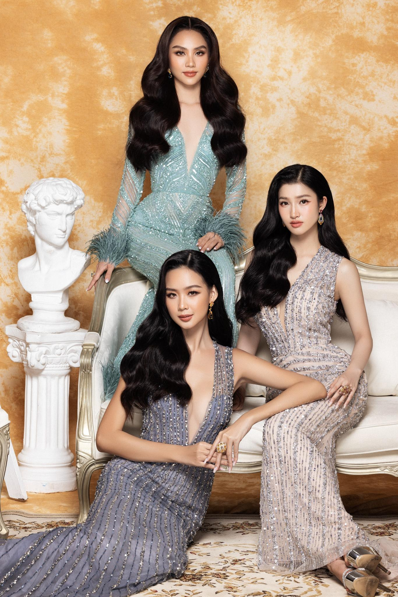 Với nhan sắc ngày càng xinh đẹp và trình độ học vấn ấn tượng, top 3 Miss World Vietnam 2022 hứa hẹn sẽ là những đại diện ấn tượng của Việt Nam trên đấu trường quốc tế.