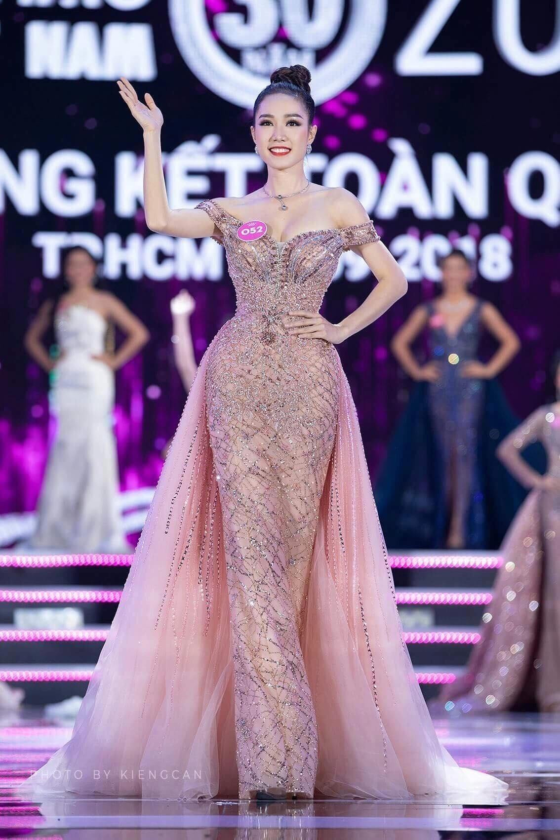 Hồng Tuyết cho biết Thùy Tiên là động lực để cô đăng ký dự thi Miss Grand Vietnam 2022. Hồng Tuyết cho biết Thùy Tiên là động lực để cô đăng ký dự thi Miss Grand Vietnam 2022.