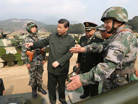 Ông Tập Cận Bình trong chuyến đi thị sát 