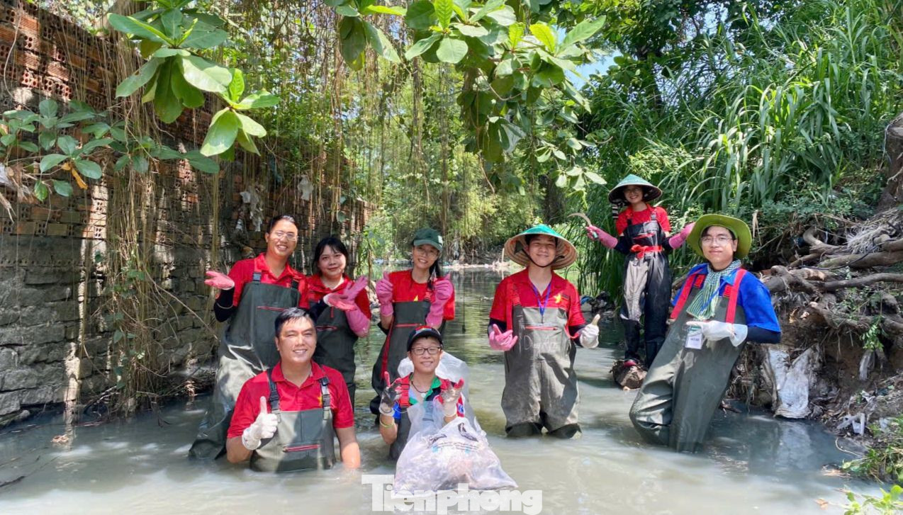 Theo các chuyên gia, để gỡ “nút thắt” trong giảm thiểu và phân loại chất thải rắn sinh hoạt, cần bắt đầu từ chính hoạt động canh tác, sản xuất nông nghiệp của người dân.