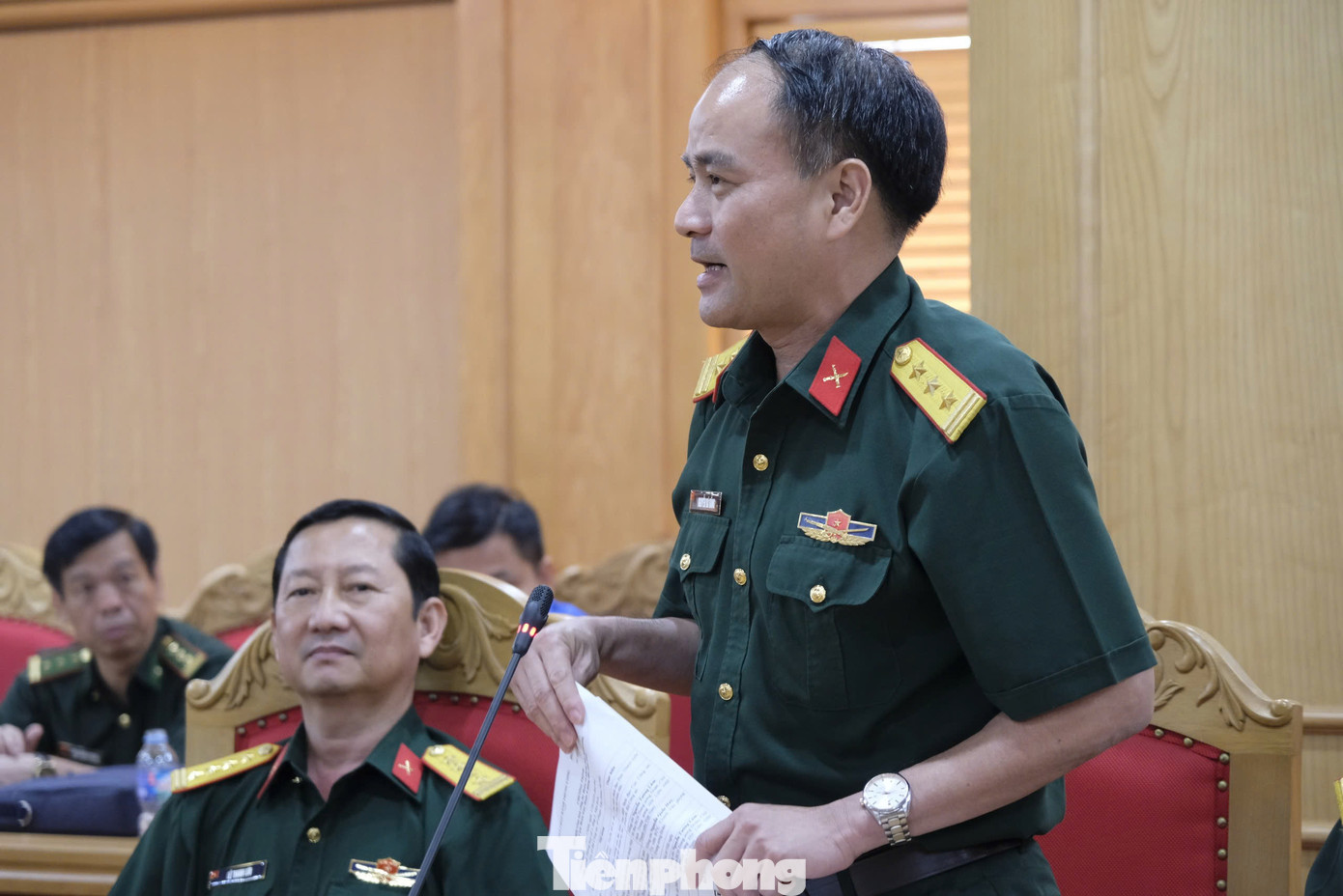 Đại diện lãnh đạo các ban, đơn vị trong Cụm Đoàn trực thuộc báo cáo tại hội nghị.