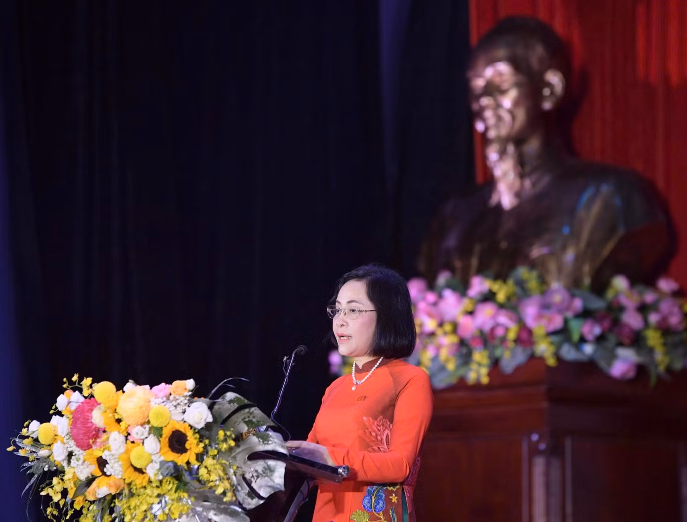 Bà Nguyễn Thị Thanh - Ủy viên Trung ương Đảng, Phó Chủ tịch Quốc hội phát biểu chỉ đạo tại chương trình.