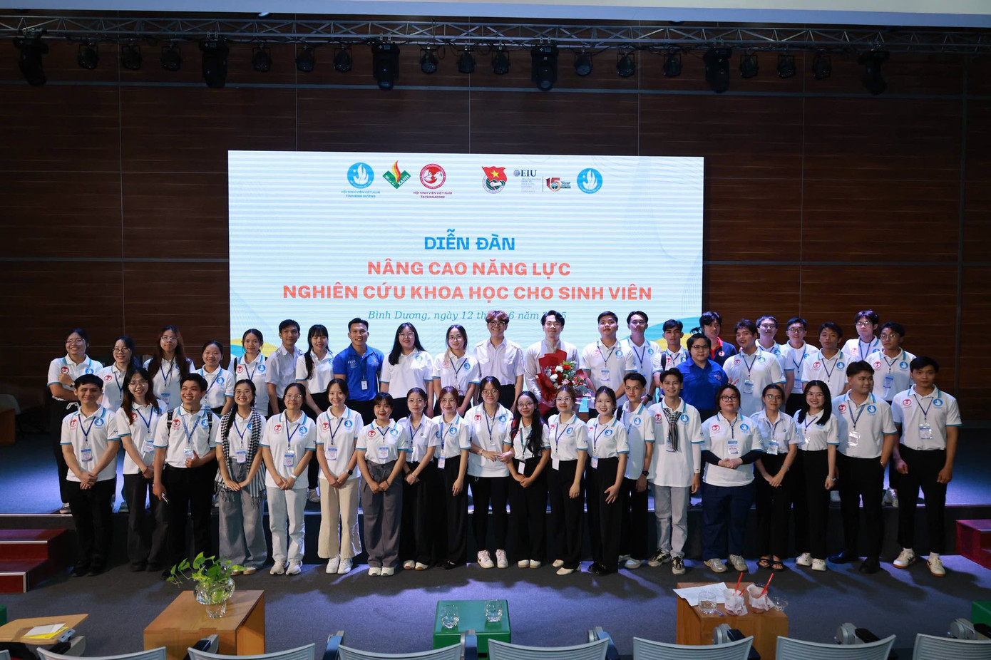 Nhiều hoạt động ý nghĩa được triển khai trong khuôn khổ chiến dịch Mùa hè xanh năm 2025. Nhiều hoạt động ý nghĩa được triển khai trong khuôn khổ chiến dịch Mùa hè xanh năm 2025.