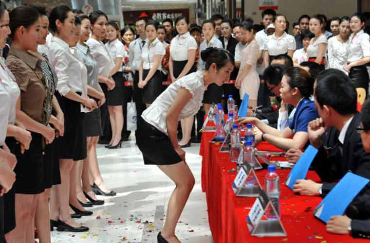  Một buổi phỏng vấn tiếp viên hàng không của Trung Quốc