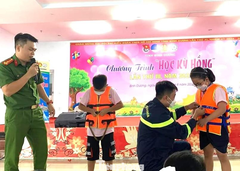 Hướng dẫn phòng chống đuối nước