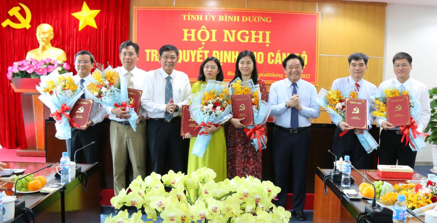 Bình Dương điều động, bổ nhiệm cán bộ Bình Dương điều động, bổ nhiệm cán bộ