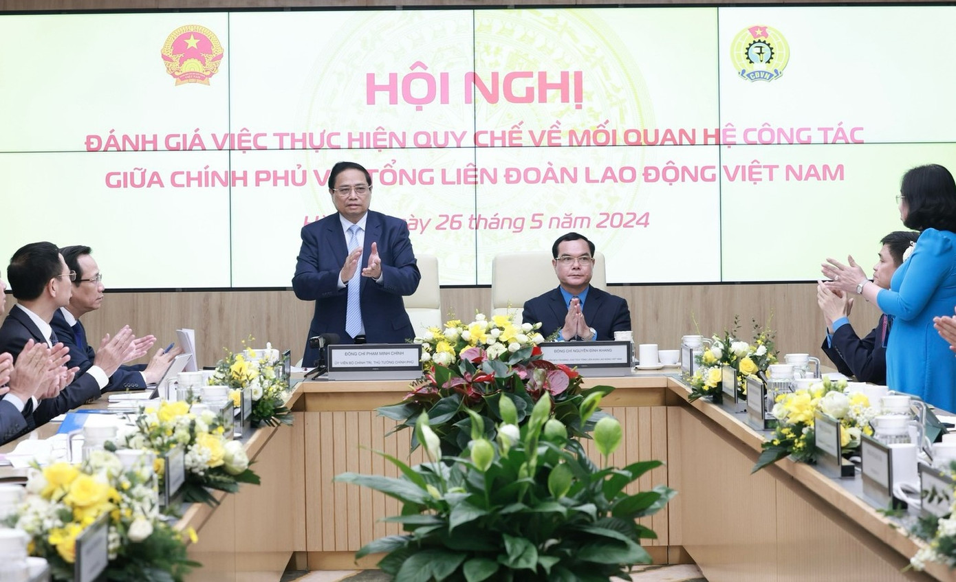 Hội nghị đánh giá kết quả thực hiện Quy chế về mối quan hệ công tác giữa Chính phủ và Tổng Liên đoàn Lao động Việt Nam. Ảnh: Nhật Bắc.
