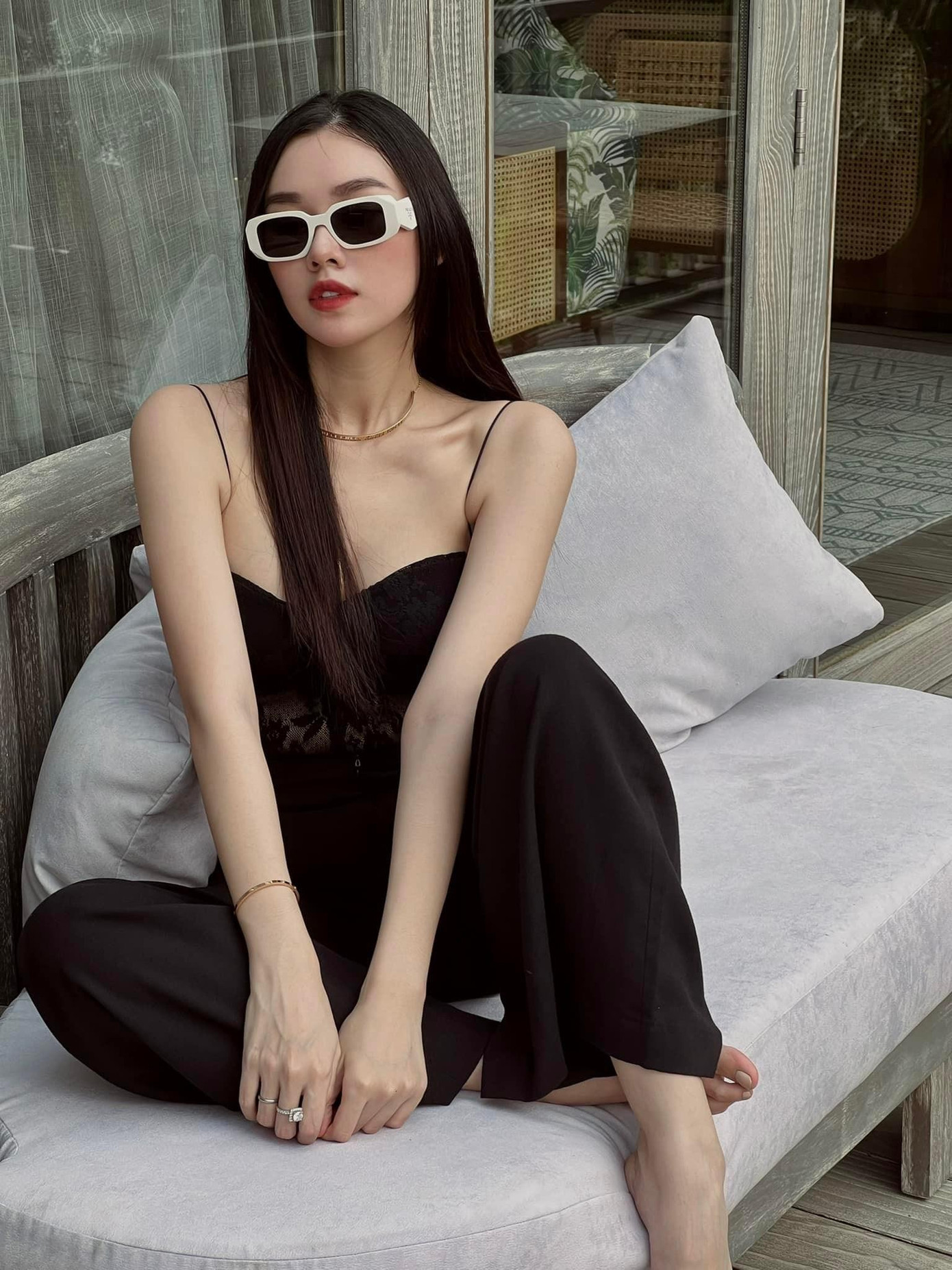 Người đẹp ngày càng nóng bỏng, quyến rũ sau khi sinh con đầu lòng.