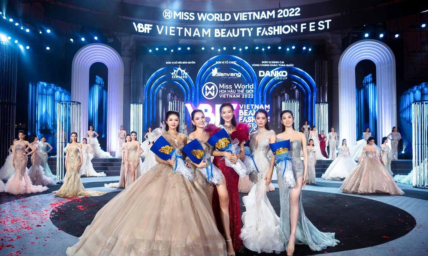 Tối nay chung khảo Miss World Vietnam: Nhan sắc Việt toả sáng tại vùng đất 'đệ nhất danh trà'. Tối nay chung khảo Miss World Vietnam: Nhan sắc Việt toả sáng tại vùng đất 'đệ nhất danh trà'.