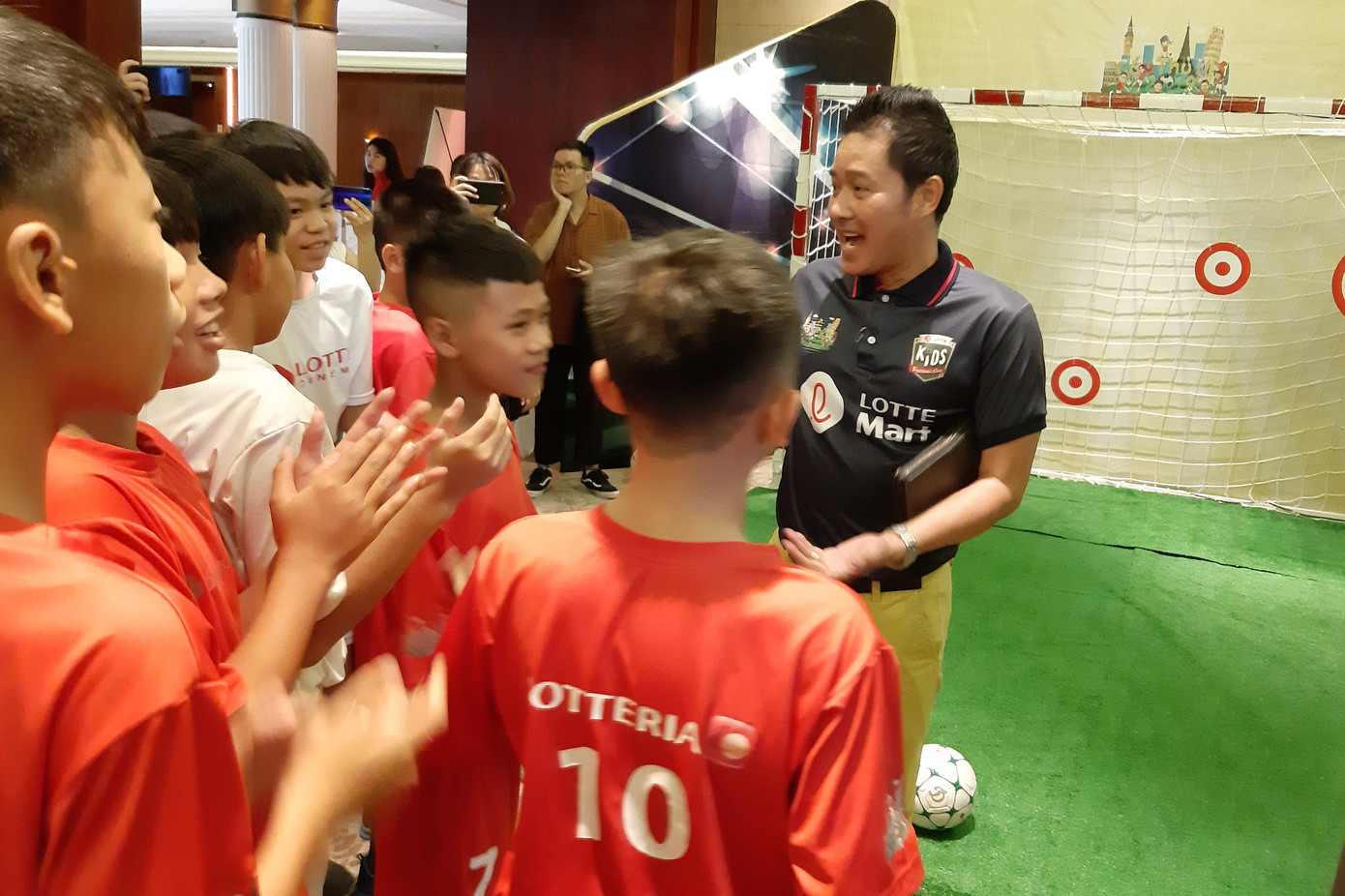 Danh thủ Hồng Sơn tự tin sẽ đào tạo ra những Quang Hải, Văn Hậu mới ảnh 3