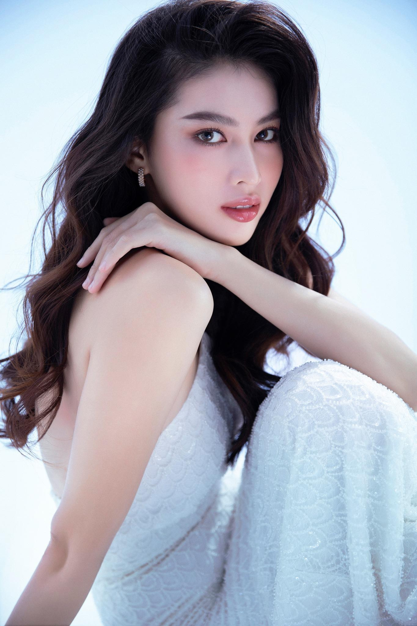 Sau gần 2 năm giành danh hiệu Á hậu, Ngọc Thảo đang ngày càng trưởng thành cả về nhan sắc và kỹ năng. Sau gần 2 năm giành danh hiệu Á hậu, Ngọc Thảo đang ngày càng trưởng thành cả về nhan sắc và kỹ năng.