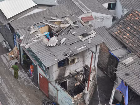 Công an khám nghiệm, điều tra vụ việc