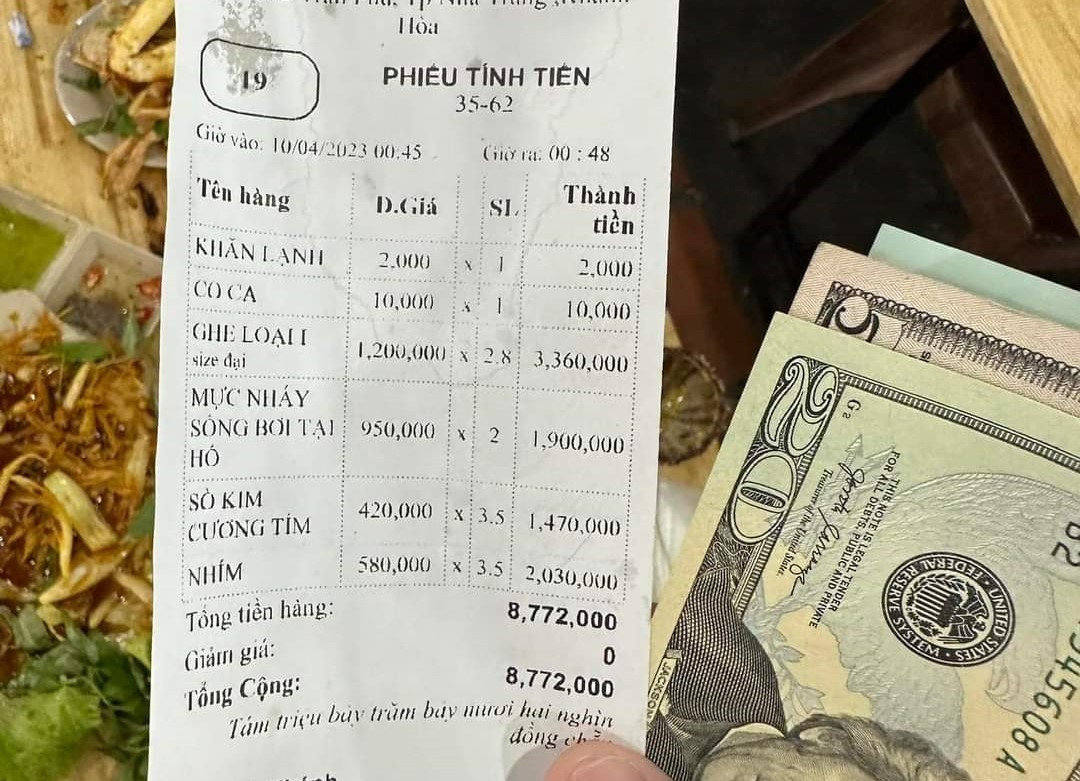 Hoá đơn 3 khách Trung Quốc ăn tại nhà hàng hải sản được đăng trên Facebook của anh L.T.S