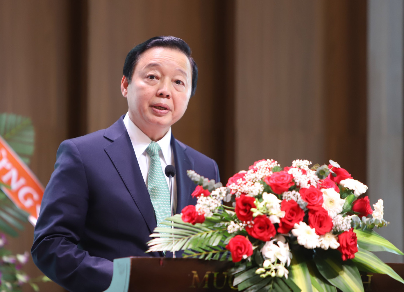 Phó Thủ tướng Trần Hồng Hà phát biểu chỉ đạo tại hội nghị. Phó Thủ tướng Trần Hồng Hà phát biểu chỉ đạo tại hội nghị.