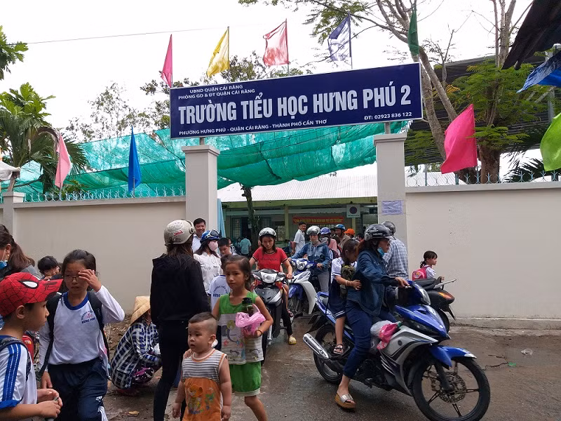 Từ thiện từ bàn tay…phù thủy: Cách làm độc đáo của thầy giáo miền Tây ảnh 4