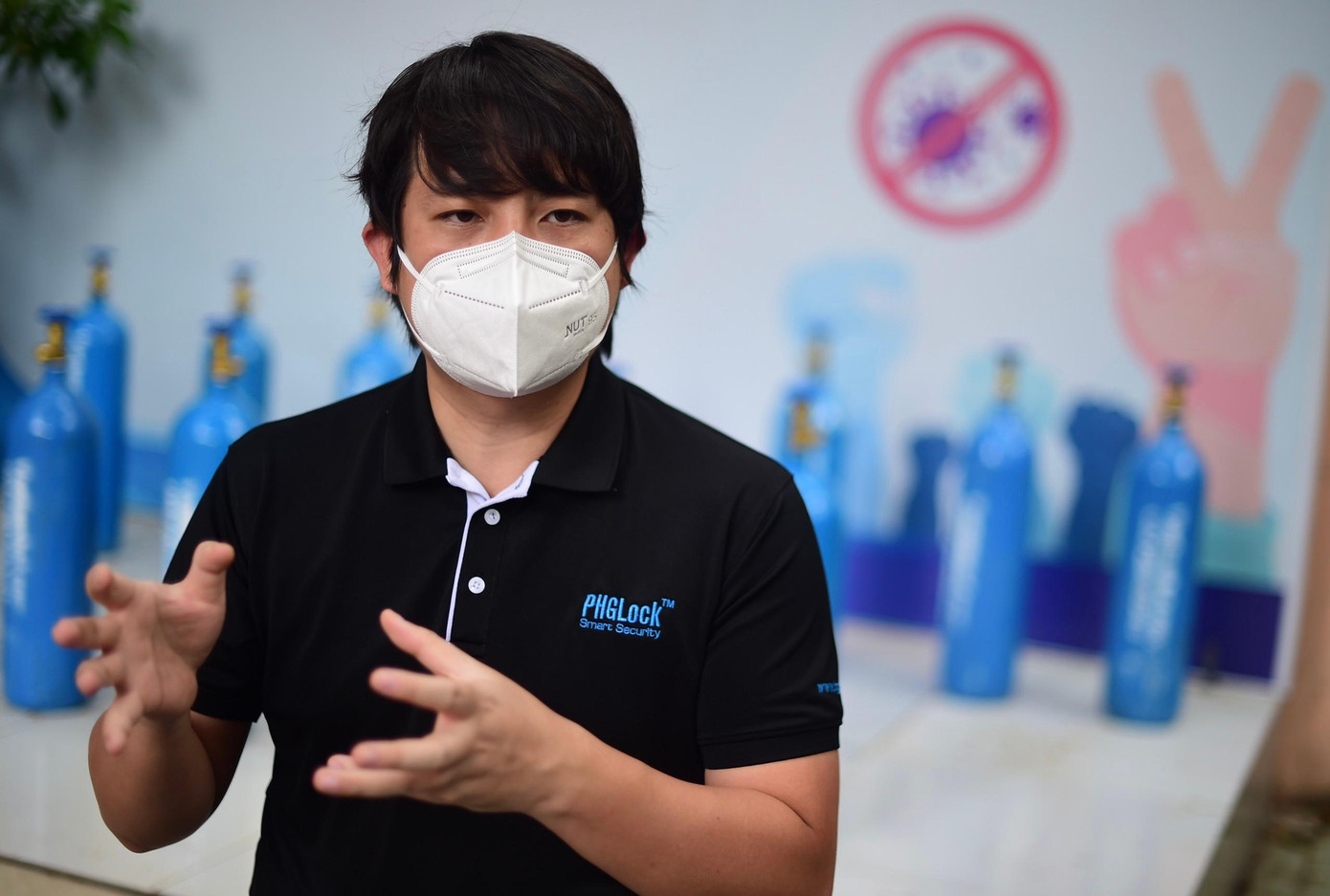 Anh Hoàng Tuấn Anh, "cha đẻ" ATM Gạo, ATM khẩu trang, ATM oxy. (Ảnh: Trương Thanh Tùng).