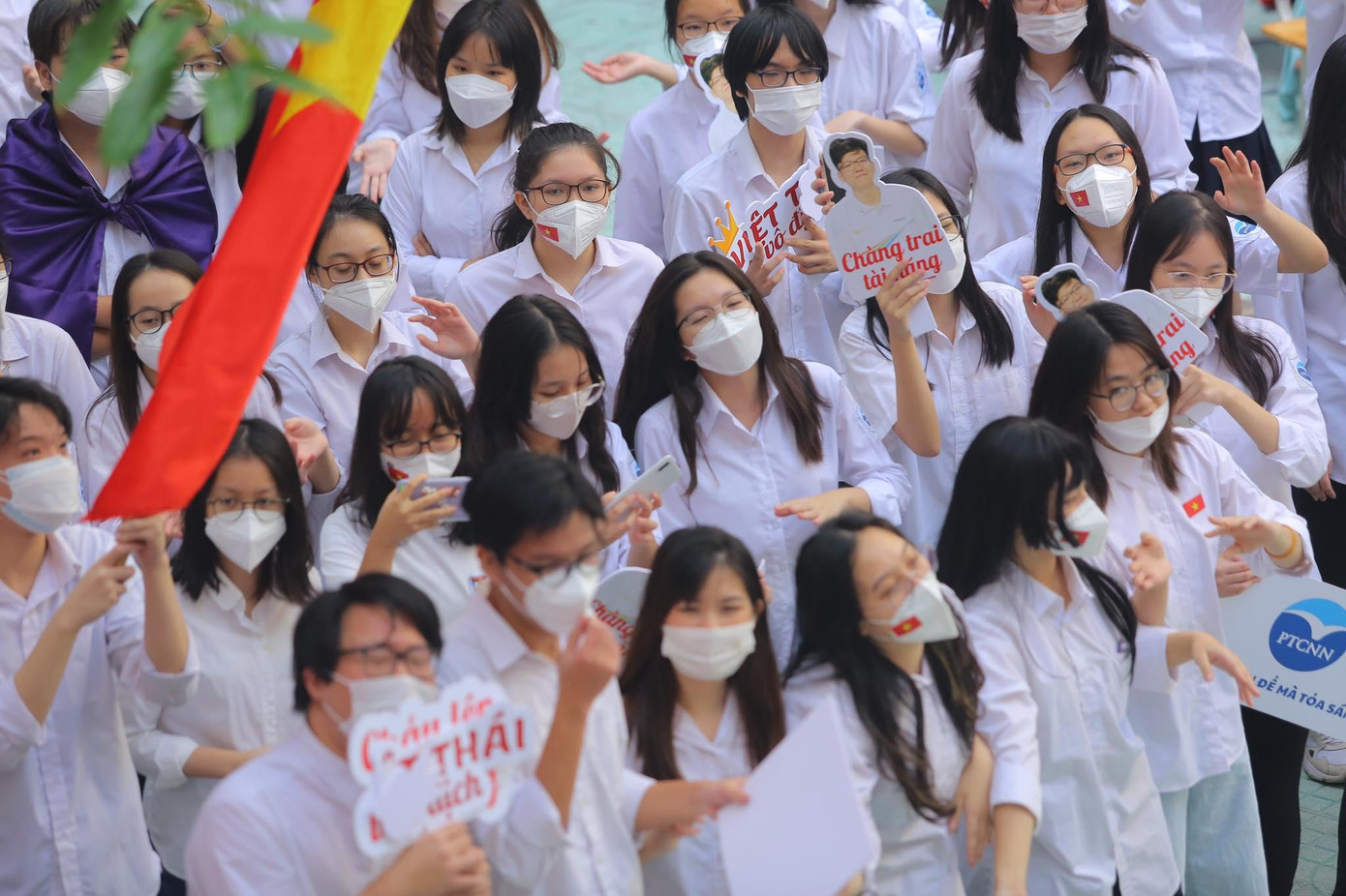 Chàng trai Quảng Ninh Nguyễn Hoàng Khánh vô địch Đường lên đỉnh Olympia năm thứ 21 ảnh 19 Chàng trai Quảng Ninh Nguyễn Hoàng Khánh vô địch Đường lên đỉnh Olympia năm thứ 21 ảnh 19